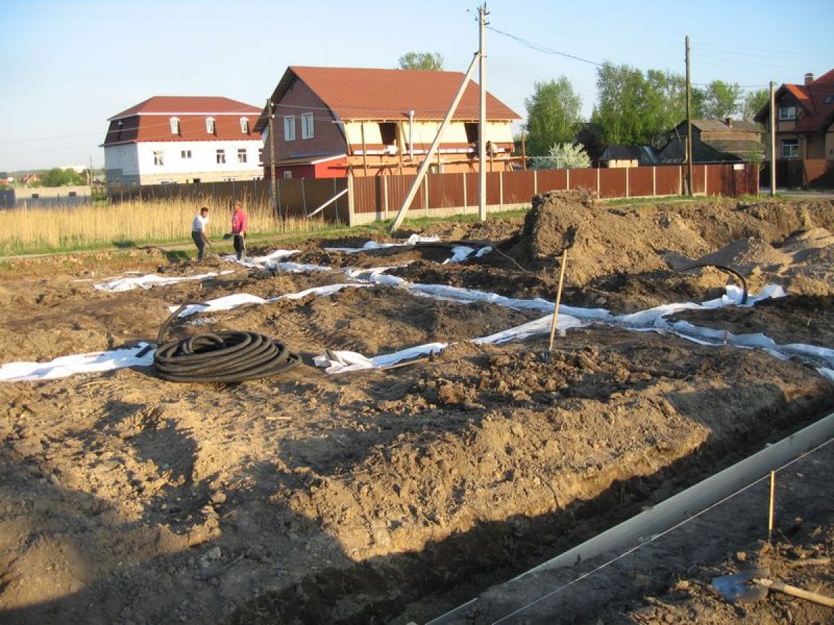 Comment faire le drainage dans un chalet d'été de vos propres mains - un guide étape par étape pour le drainage avec des photos et des vidéos