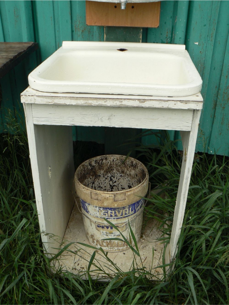 Lavabos pour chalets d'été: types et instructions de fabrication étape par étape