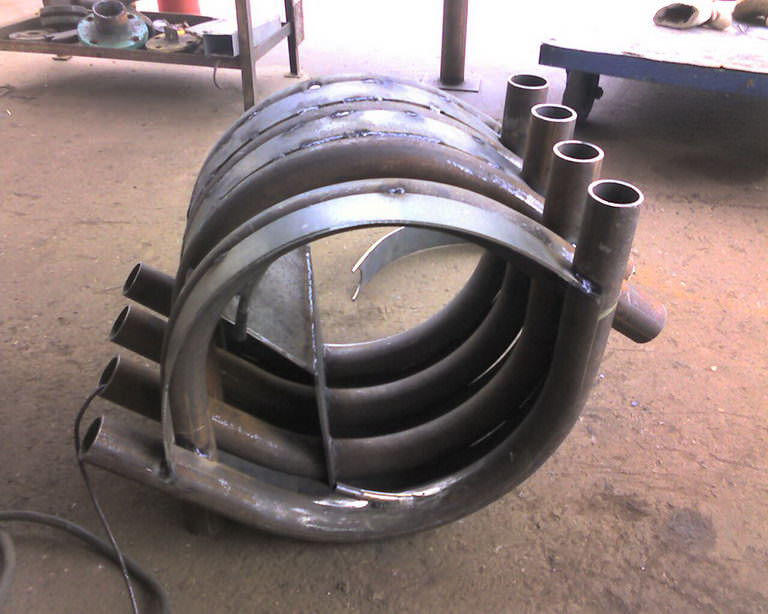 Nous assemblons le poêle à bois Buleryan de nos propres mains