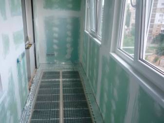 Comment isoler une loggia: options + instructions pour l'appareil de l'intérieur du système d'isolation à faire soi-même