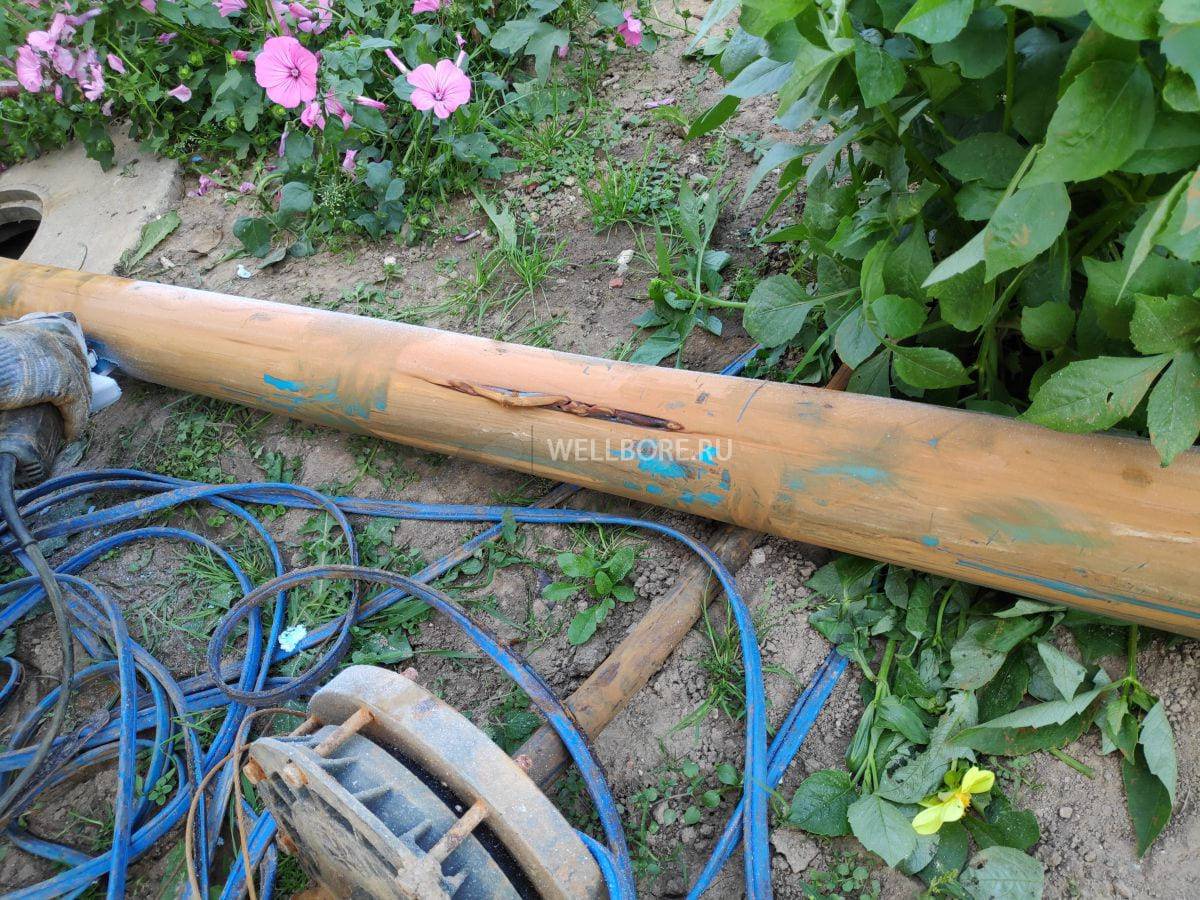 Comment sortir la pompe du puits si elle est coincée