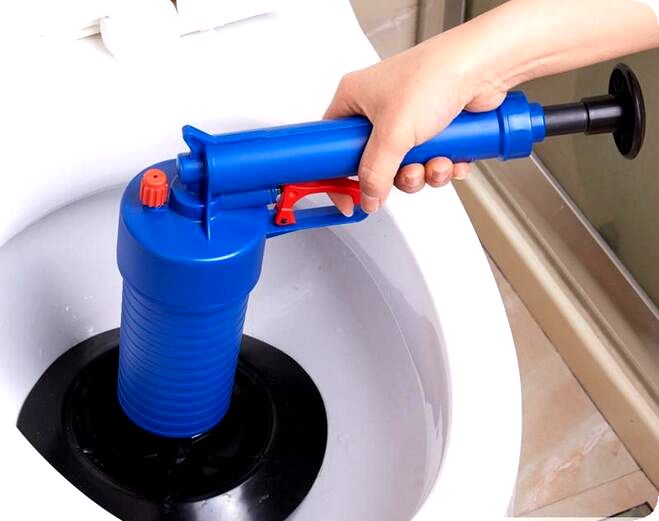 Comment nettoyer une toilette bouchée ?