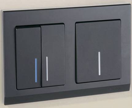 Comment connecter un interrupteur avec une seule clé: règles et schémas de connexion