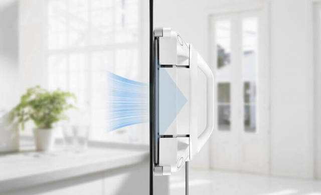 Aspirateur robot pour le nettoyage des vitres : règles de sélection + revue des meilleurs modèles du marché