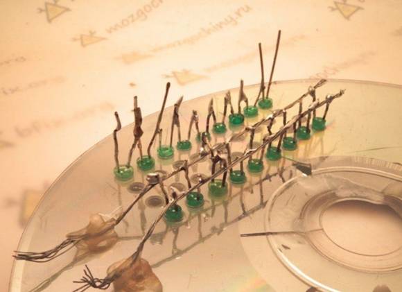 Comment fabriquer soi-même une batterie solaire: instructions étape par étape