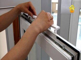 Vanne de ventilation d'alimentation dans le mur: caractéristiques de l'agencement