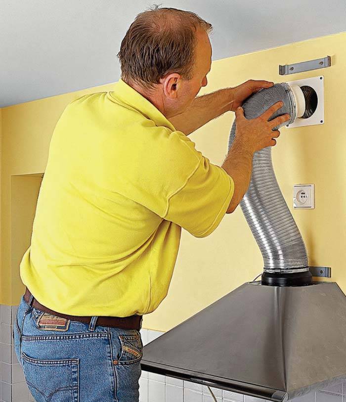 Comment les conduits d'air sont installés : installation de conduits de ventilation flexibles et rigides