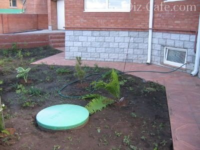 Dispositif d'assainissement dans le pays: comparaison de 3 options différentes les unes avec les autres