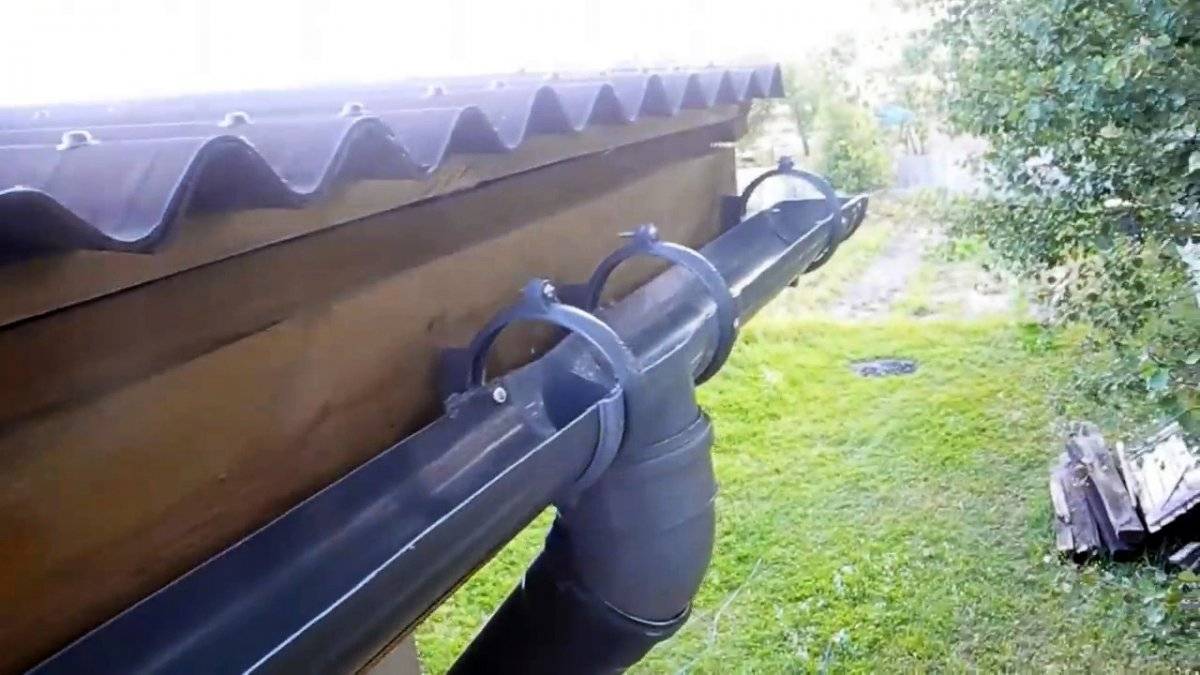 Vidanges à faire soi-même des conduites d'égout: photo, vidéo, installation