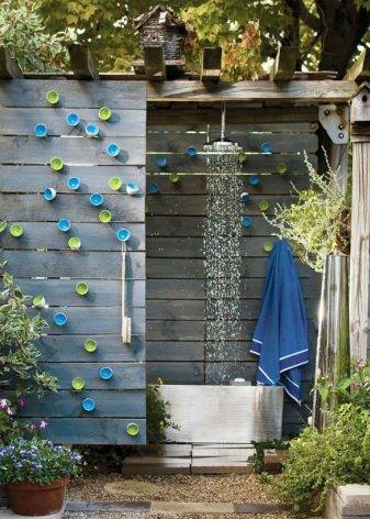 Réservoir pour une douche d'été : conseils pour choisir un modèle fini + comment construire un produit fait maison