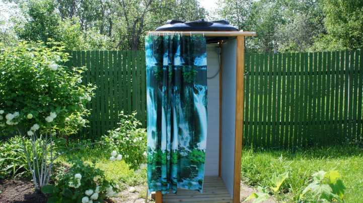 Douche de jardin à faire soi-même: caractéristiques technologiques et principales étapes de construction