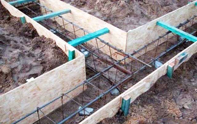 Comment faire un coffrage pour la fondation de vos propres mains: instruction sur la disposition + conseils d'experts