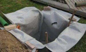 Filtre de fond pour un puits : technologie d'agencement et aperçu des matériaux de filtration