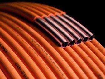 Calcul des canalisations pour plancher chauffant : sélection des canalisations en fonction des paramètres, choix de l'étape de pose + exemple de calcul