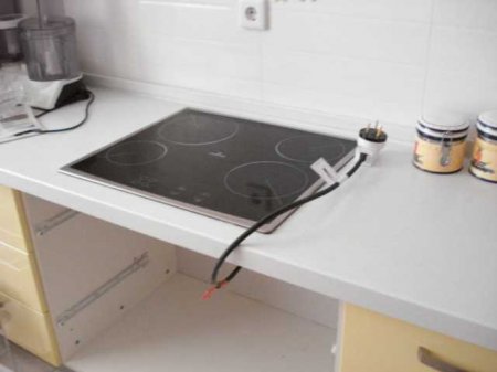 Connexion d'une cuisinière électrique: instructions pour installer et connecter une cuisinière de vos propres mains