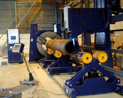 Coupe-tube pour tubes en acier: types, conseils pour choisir un modèle et les nuances d'un fonctionnement compétent