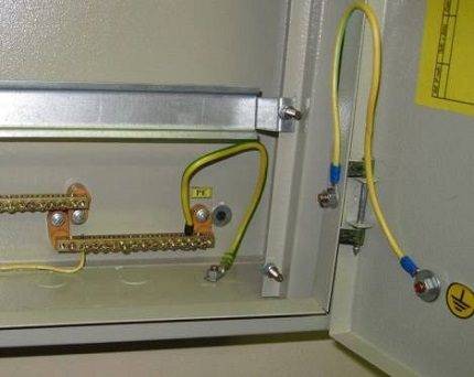 Isolation des interrupteurs : exigences d'isolation pour les appareils ménagers et industriels