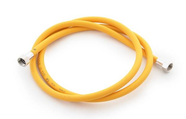 Tuyaux à gaz pour cuisinières à gaz: variétés, comment choisir et se connecter