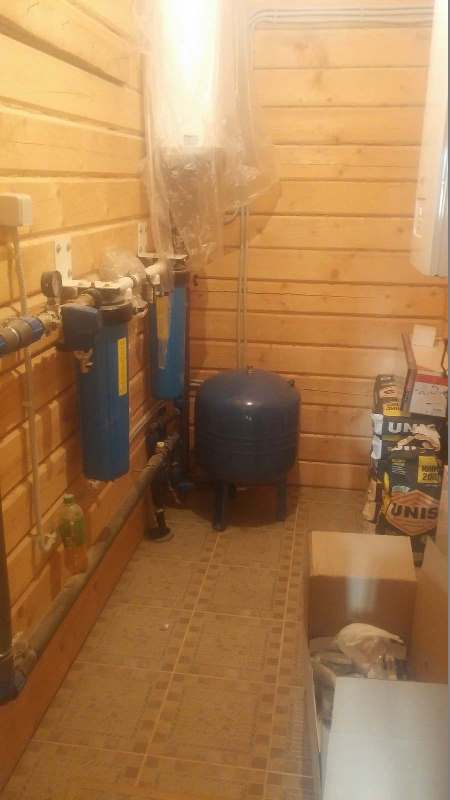 Comment installer correctement un adaptateur pour un puits de vos propres mains: la meilleure alternative à un caisson