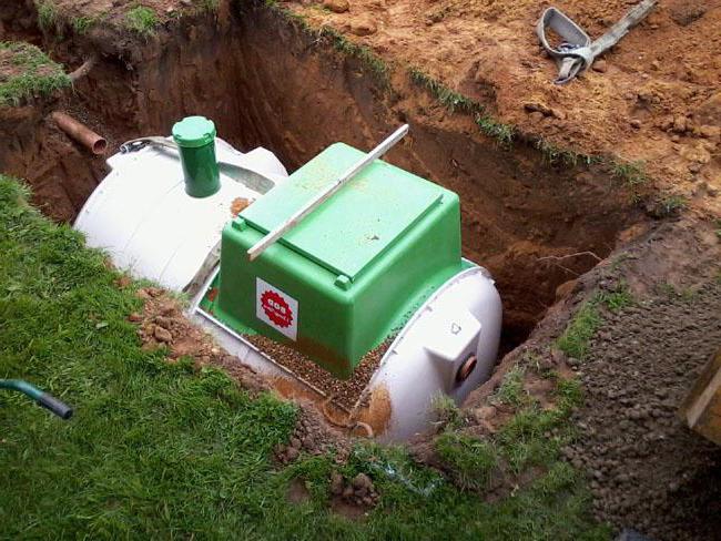 L'appareil et les avantages de l'utilisation de stations de pompage d'égout (PSS) pour une maison privée