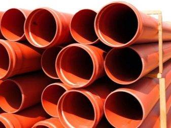 Tuyaux en fonte pour assainissement externe: types, caractéristiques d'application et d'installation