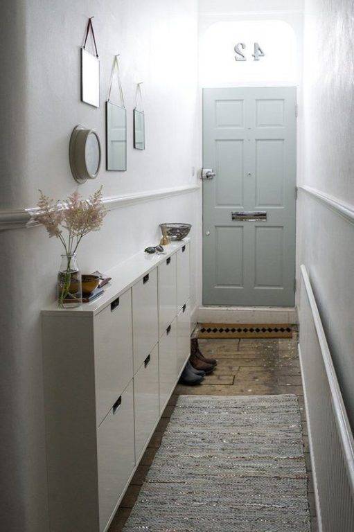 5 façons de sélectionner avec succès des meubles pour agrandir visuellement le couloir