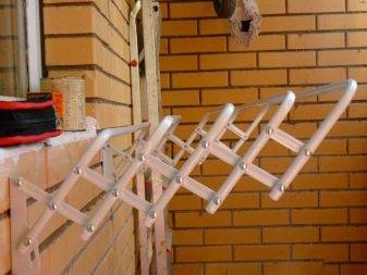 Sèche-linge sur le balcon : TOP-15 meilleurs modèles + recommandations pour la sélection et l'installation