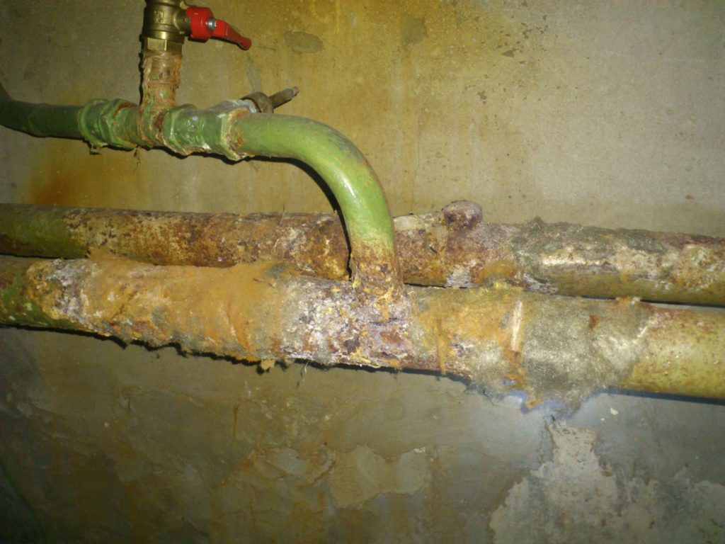 Backdraft dans la cheminée que faire, pourquoi cela se produit et disparaît - comment éliminer la cause