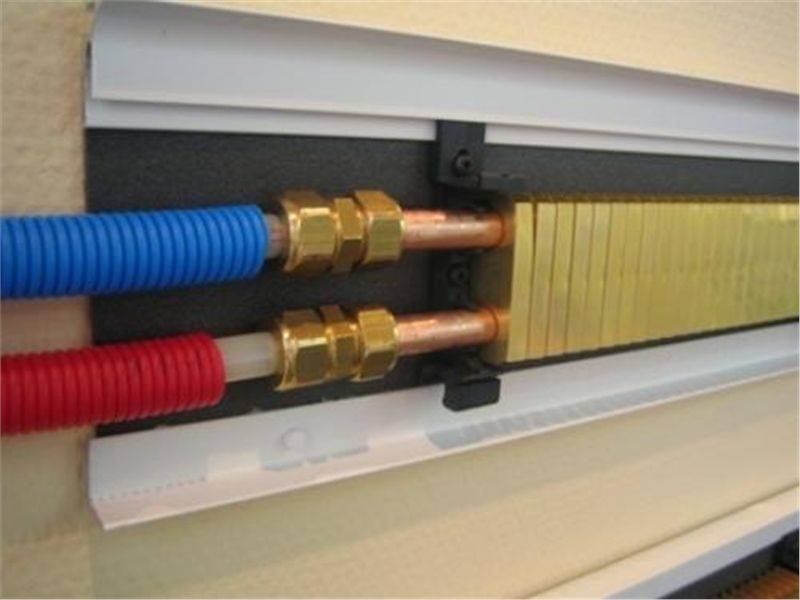 Chauffage par plinthes électriques et à eau