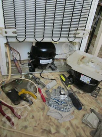 Faire le plein d'un réfrigérateur avec du fréon à la maison: un algorithme pour effectuer des travaux