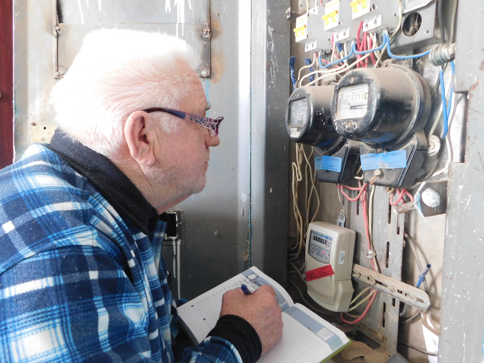 Compteur jour/nuit : comment ça marche, est-ce rentable de l'avoir ? résultats de comparaison et d'économies