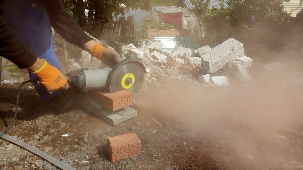 Se débarrasser de la poussière domestique correctement et pour longtemps ! - habitation