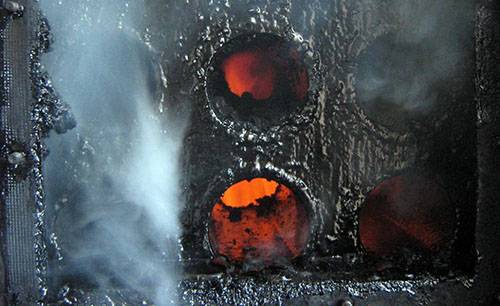 Comment faire du chauffage au poêle dans une maison privée avec des circuits d'air ou d'eau