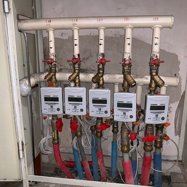 Qui est tenu d'installer des compteurs domestiques communs