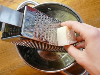 10 choses à nettoyer avec de la mousse à raser