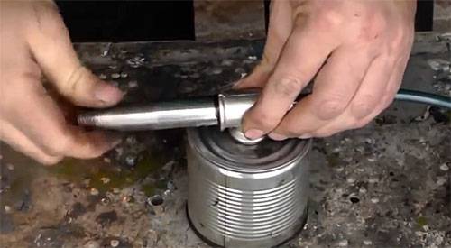 Générateur de fumée à faire soi-même pour un fumoir : options de générateur de fumée et instructions de montage étape par étape