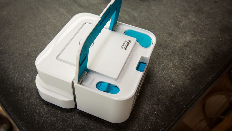 Robot aspirateur irobot braava jet 240 : avis et avis