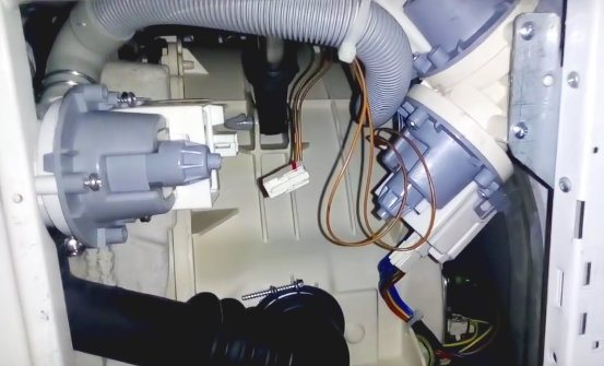 Pompe lave-linge : comment choisir + comment remplacer