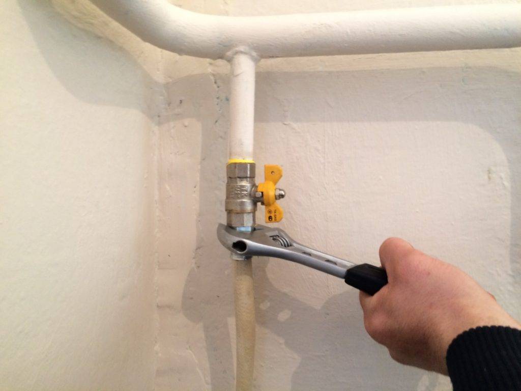 Transfert d'un réchaud à gaz dans la cuisine et dans une autre pièce : est-il possible de déplacer le réchaud + procédure de coordination du transfert