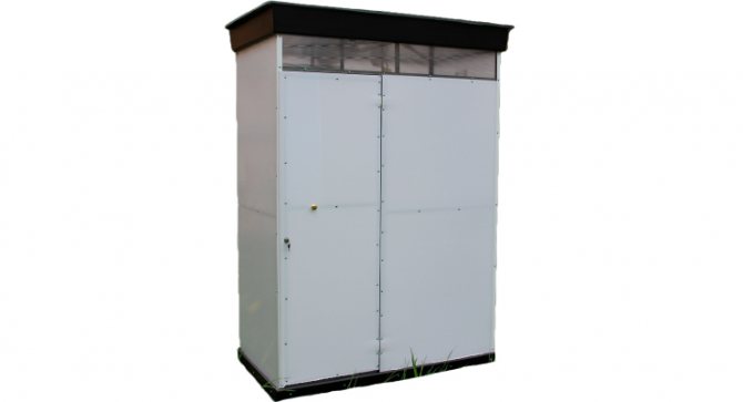 Douche d'été en polycarbonate : instructions de conception étape par étape