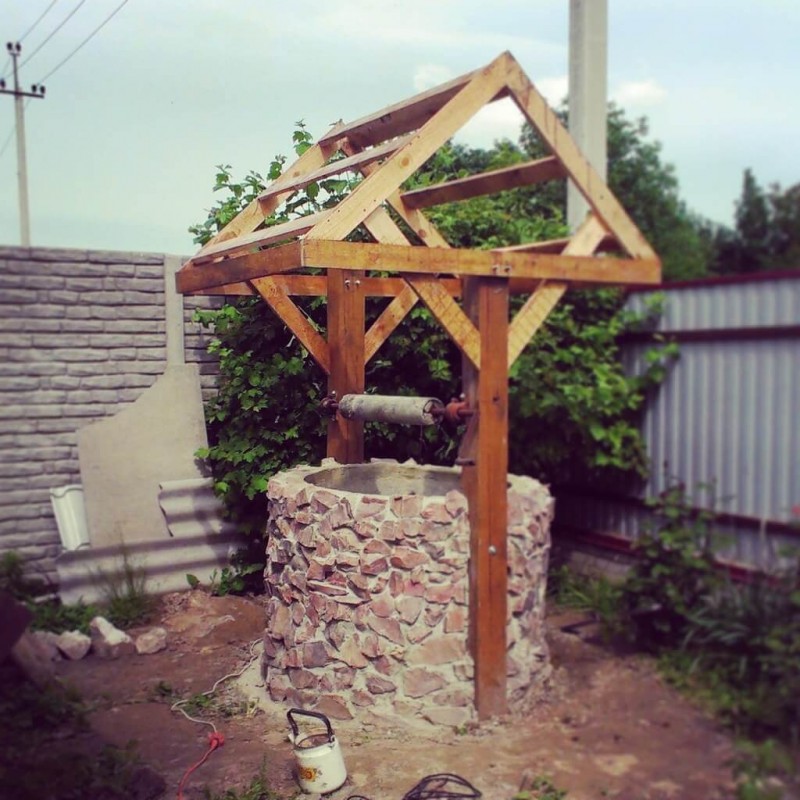 Comment creuser un puits de vos propres mains: instructions étape par étape