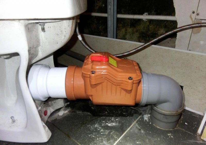 Clapet anti-retour pour assainissement : guide d'installation d'un dispositif d'arrêt