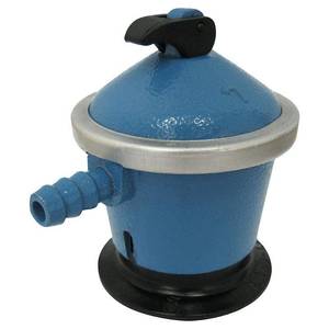 Qu'est-ce qu'un réducteur pour une bouteille de gaz: l'appareil et le fonctionnement de l'appareil avec un régulateur de pression