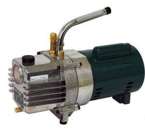 Analyse de la structure interne et du principe de fonctionnement d'une pompe à eau auto-amorçante