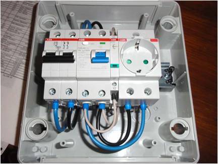 Prise dans la salle de bain: exigences d'emplacement et règles d'installation. instructions simples avec photos et vidéos. comment ne pas se tromper de choix !