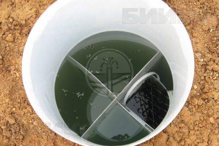 Fosse septique "Cèdre": aménagement intérieur, comment ça marche et vaut-il la peine d'être acheté?