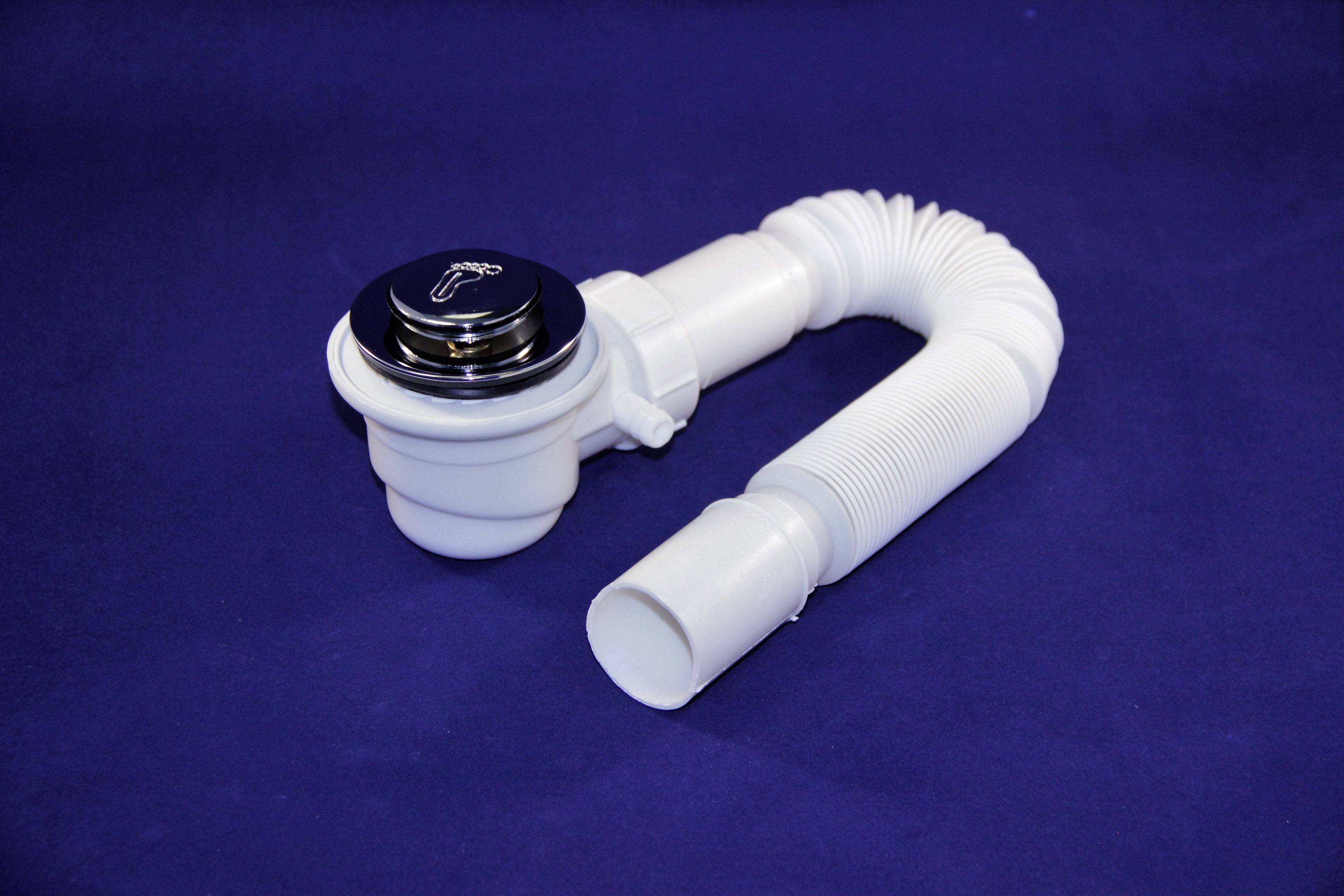 Siphon pour cabine de douche: types pour palettes basses et hautes, largeur 90 mm, comment les installer et les remplacer, un drain avec un joint hydraulique