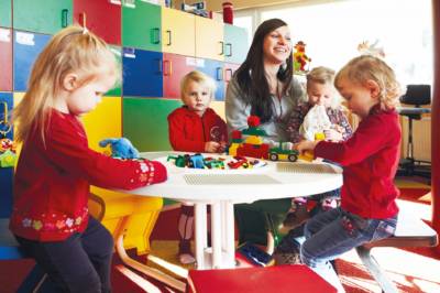 Température et humidité dans les chambres pour enfants: indicateurs standard et méthodes de normalisation