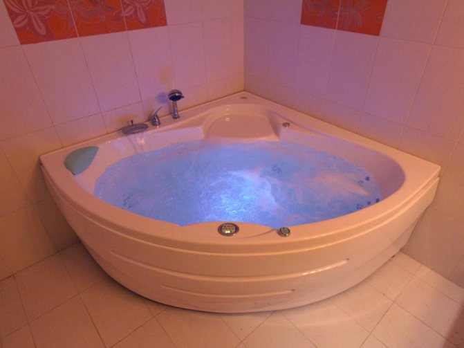 Installer un jacuzzi de vos propres mains et le connecter aux communications