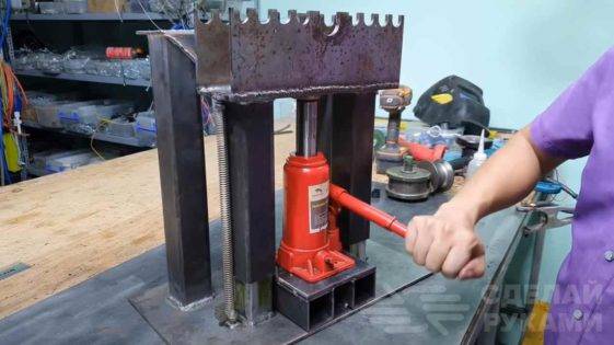 Machine de découpe pour le métal à faire soi-même: schéma et procédure d'assemblage de produits faits maison